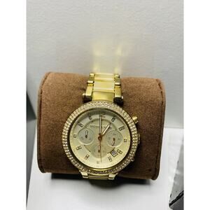 Michael Kors Parker MK5632 Women StainlessSteel Pave Crystal Quartz Watch BC742